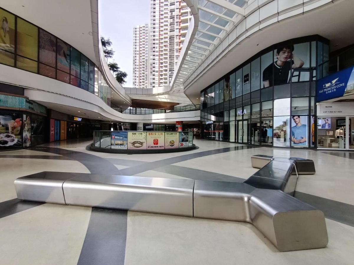 R&F Princess Cove Premium Homestay Famaily Johor Bahru Zewnętrze zdjęcie