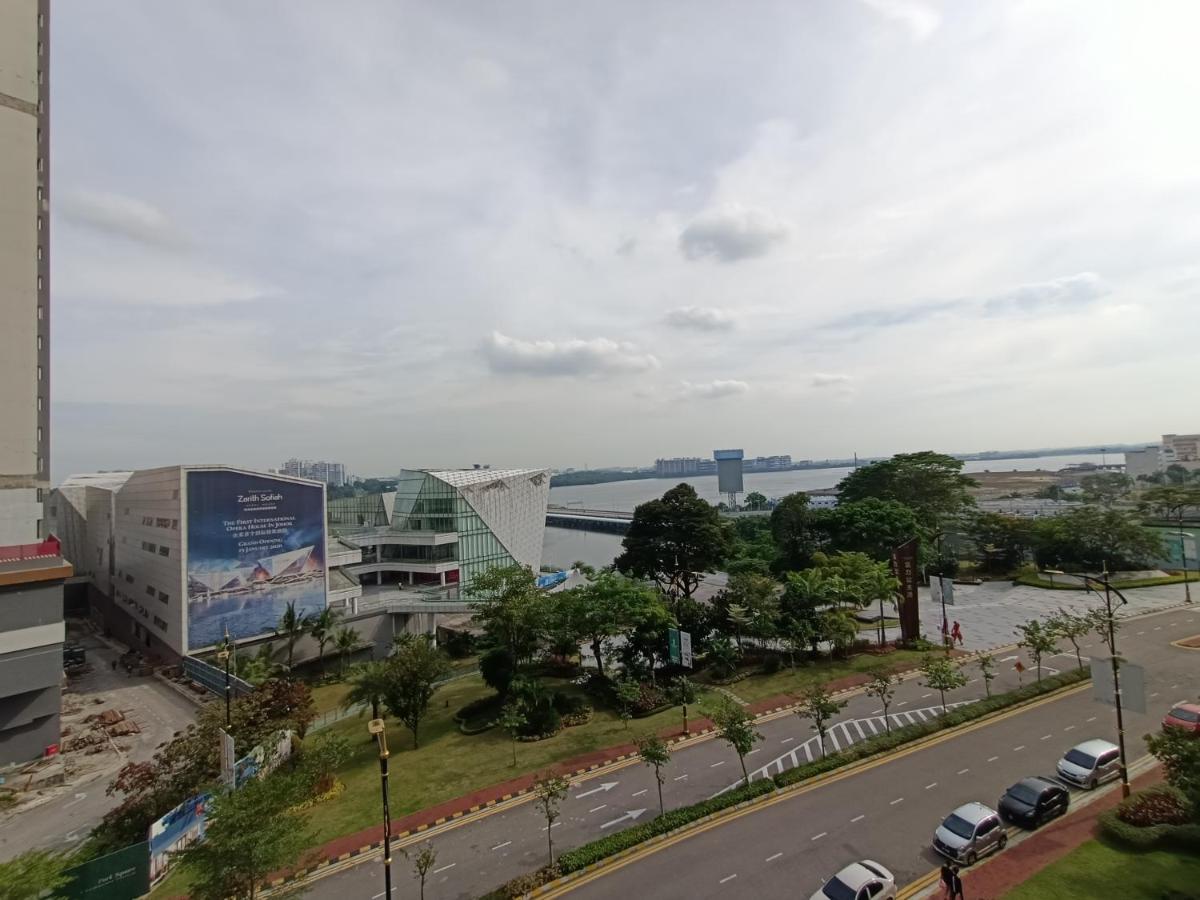 R&F Princess Cove Premium Homestay Famaily Johor Bahru Zewnętrze zdjęcie